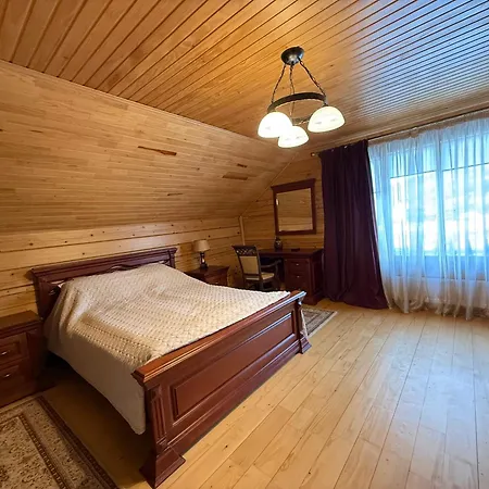 Feriehus Wood House *